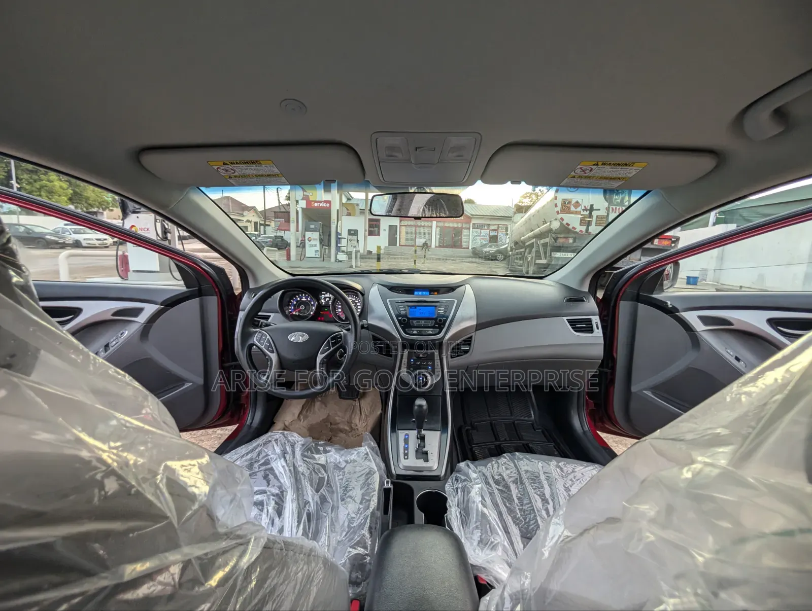 Hyundai Elantra GLS Sedan FWD (1.8L 4cyl 6A) 2013 Red