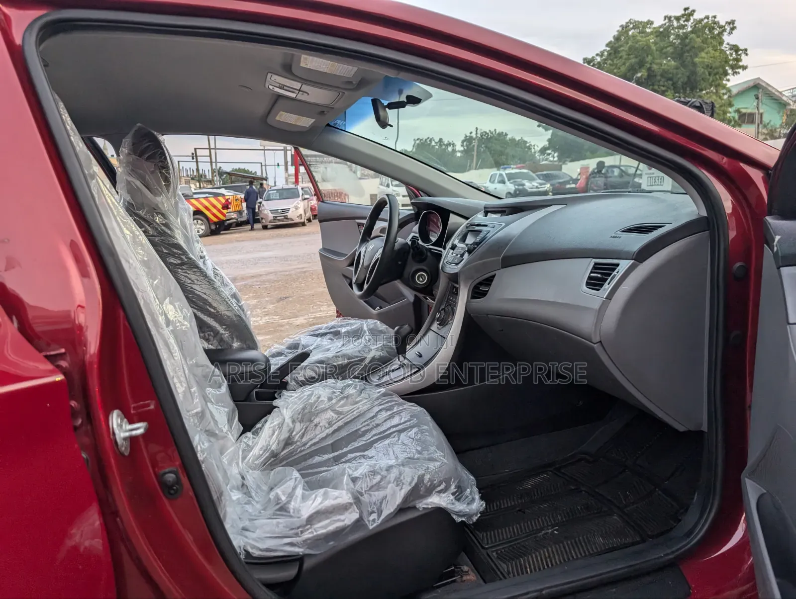 Hyundai Elantra GLS Sedan FWD (1.8L 4cyl 6A) 2013 Red