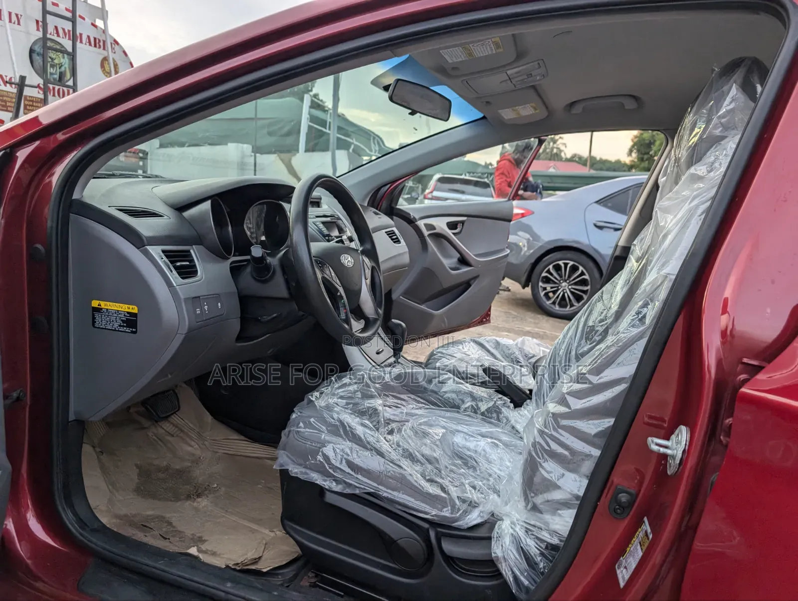 Hyundai Elantra GLS Sedan FWD (1.8L 4cyl 6A) 2013 Red