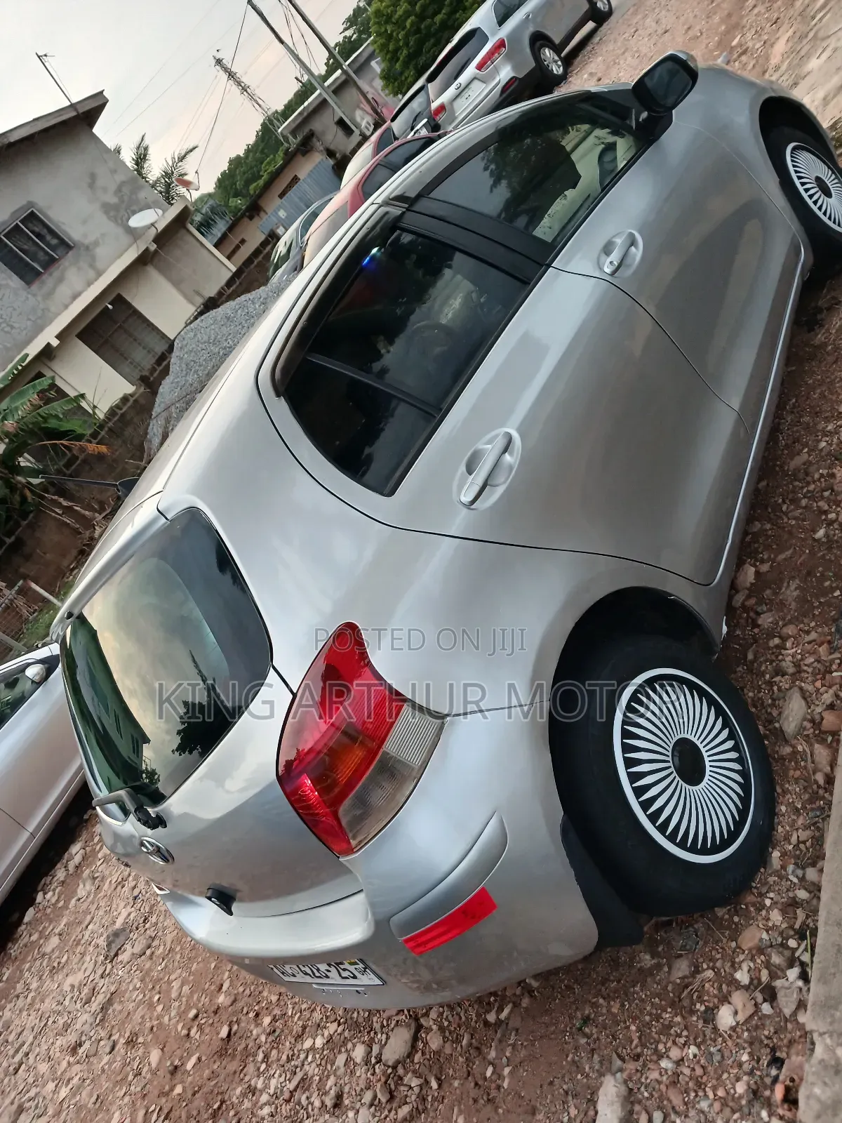 Toyota Vitz 2010 Gray