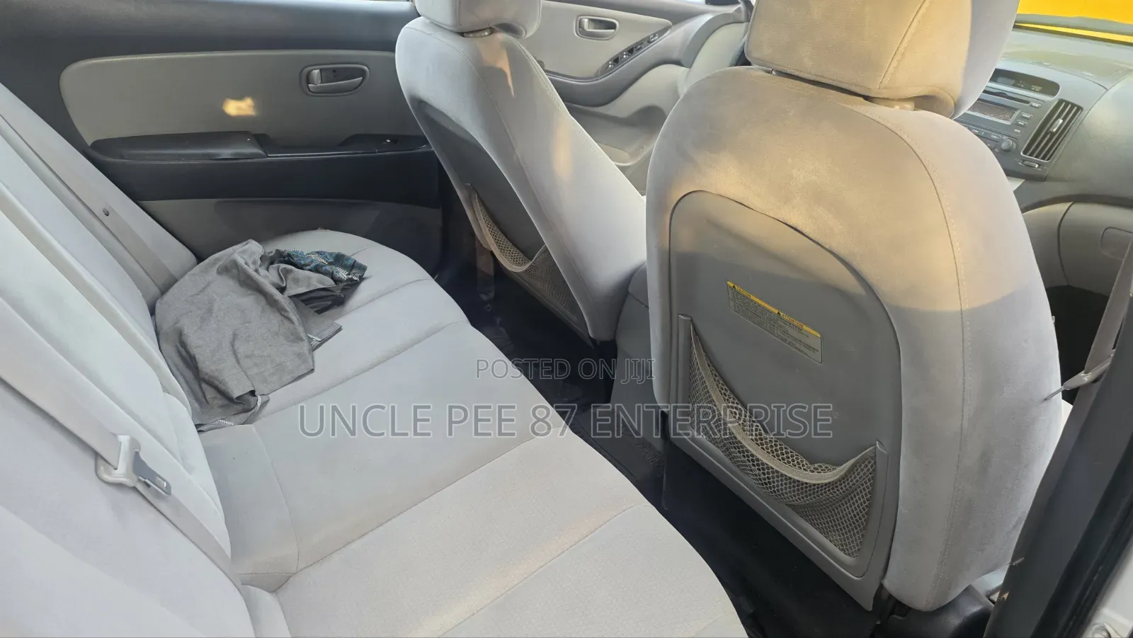Hyundai Elantra 2011 White