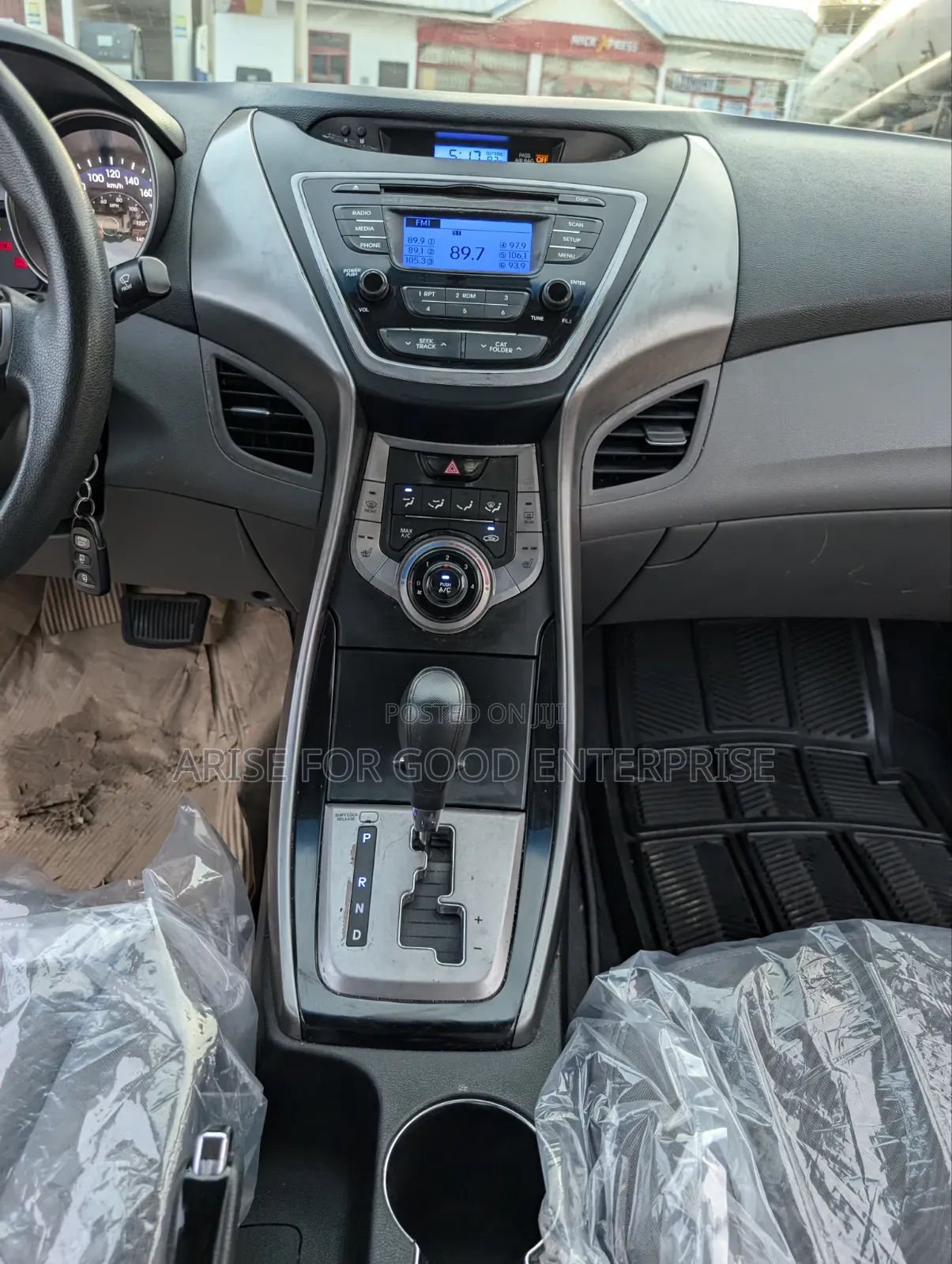 Hyundai Elantra GLS Sedan FWD (1.8L 4cyl 6A) 2013 Red