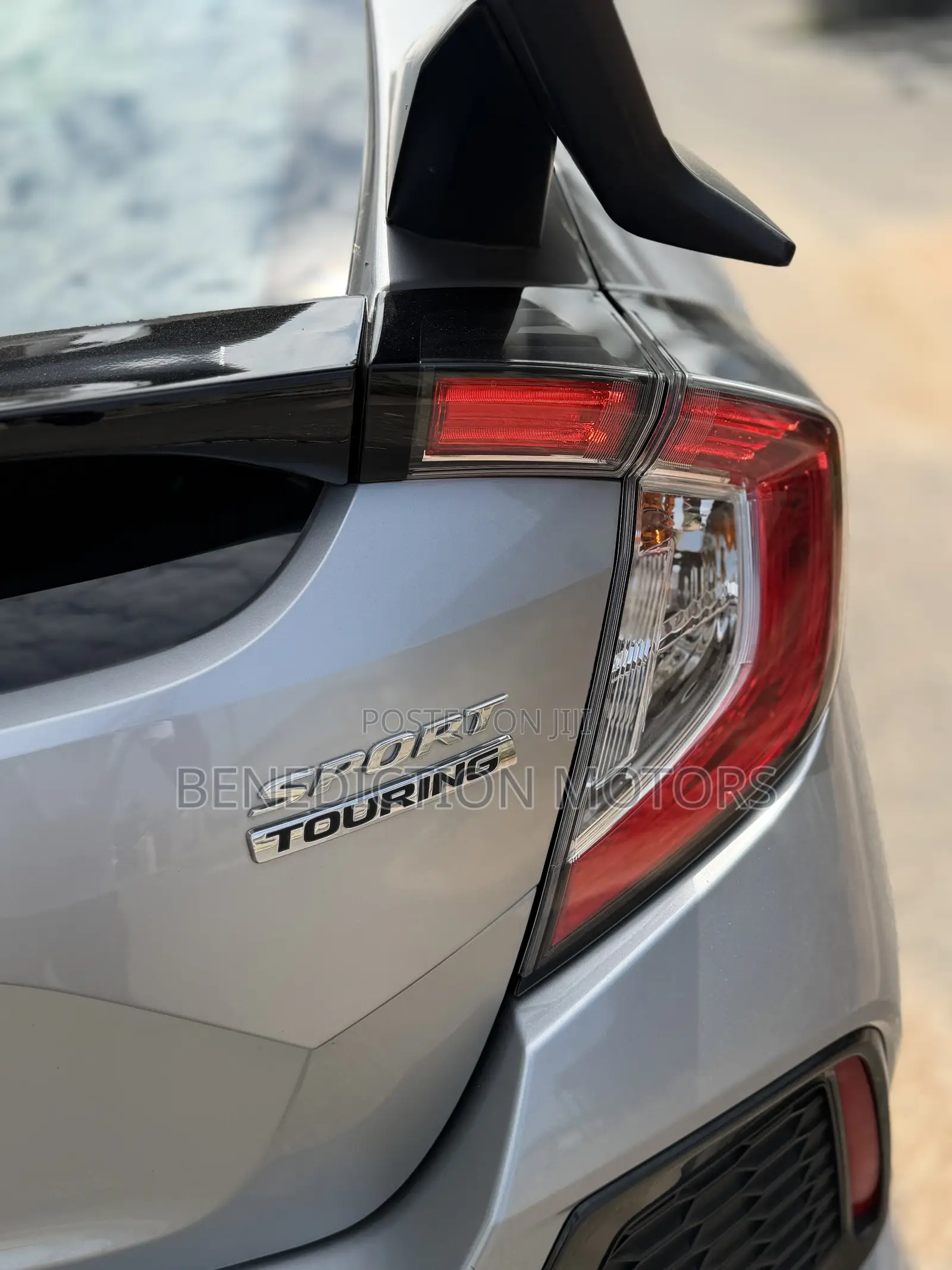 Honda Civic Sport Touring 4dr Hatchback (1.5L 4cyl) 2017 Silver