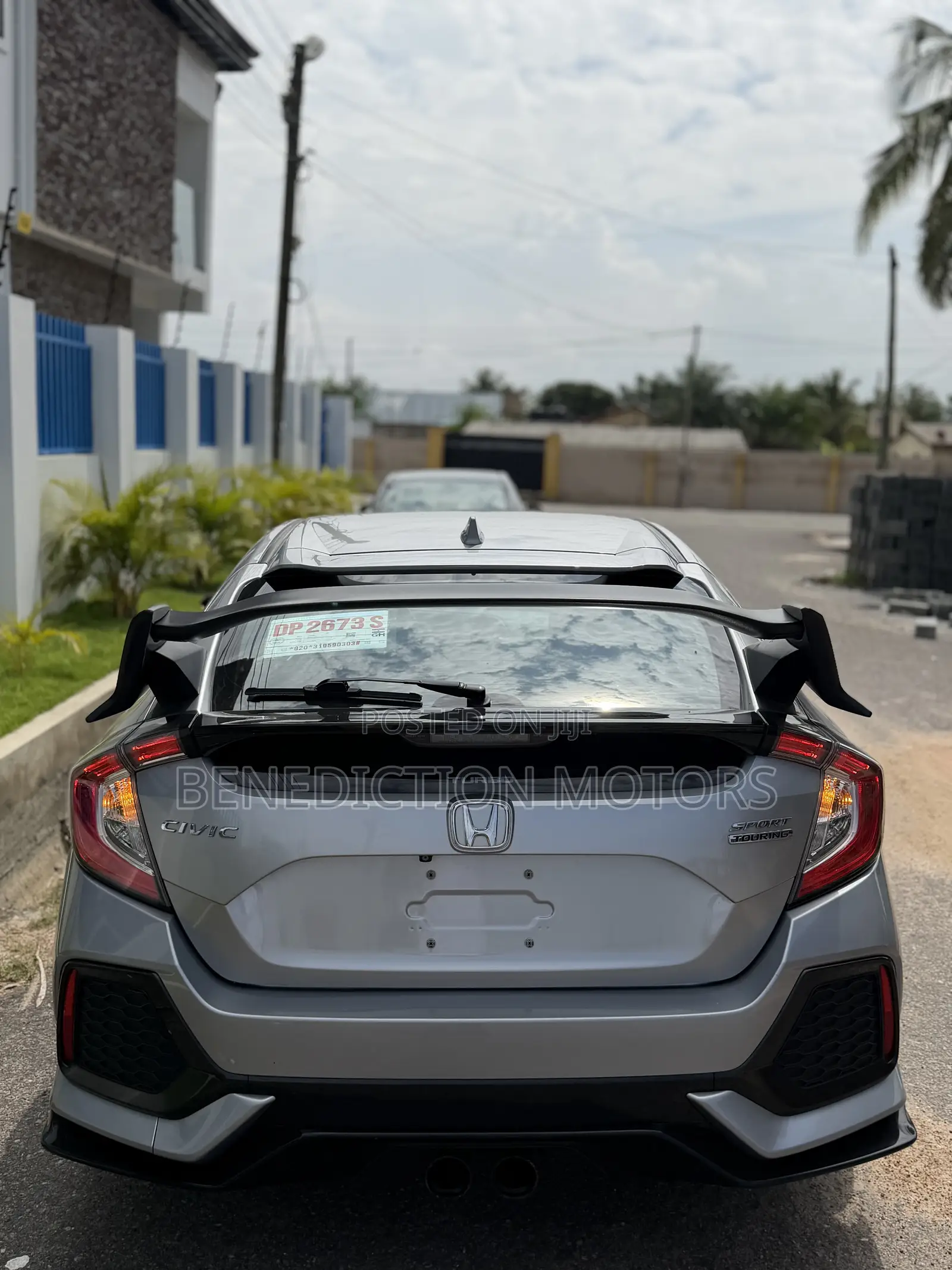 Honda Civic Sport Touring 4dr Hatchback (1.5L 4cyl) 2017 Silver