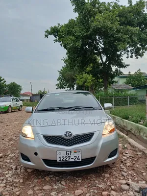 Toyota Belta 2010 Gray
