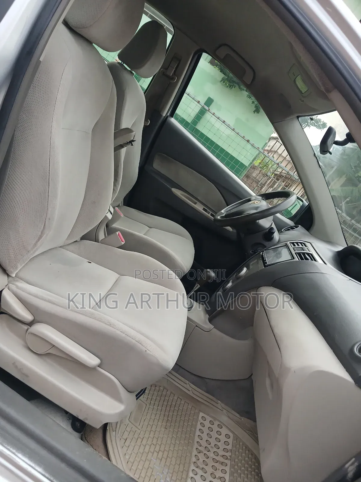 Toyota Belta 2010 Gray