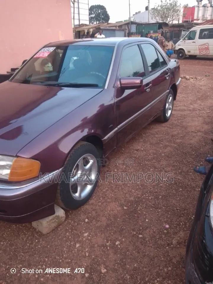 Mercedes-Benz C180 2002 Burgundy