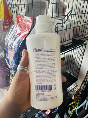 Race Whiting Shampoo for Dogs N Cats