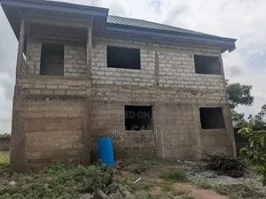 4bdrm House in Sam Properties, Amasaman for sale