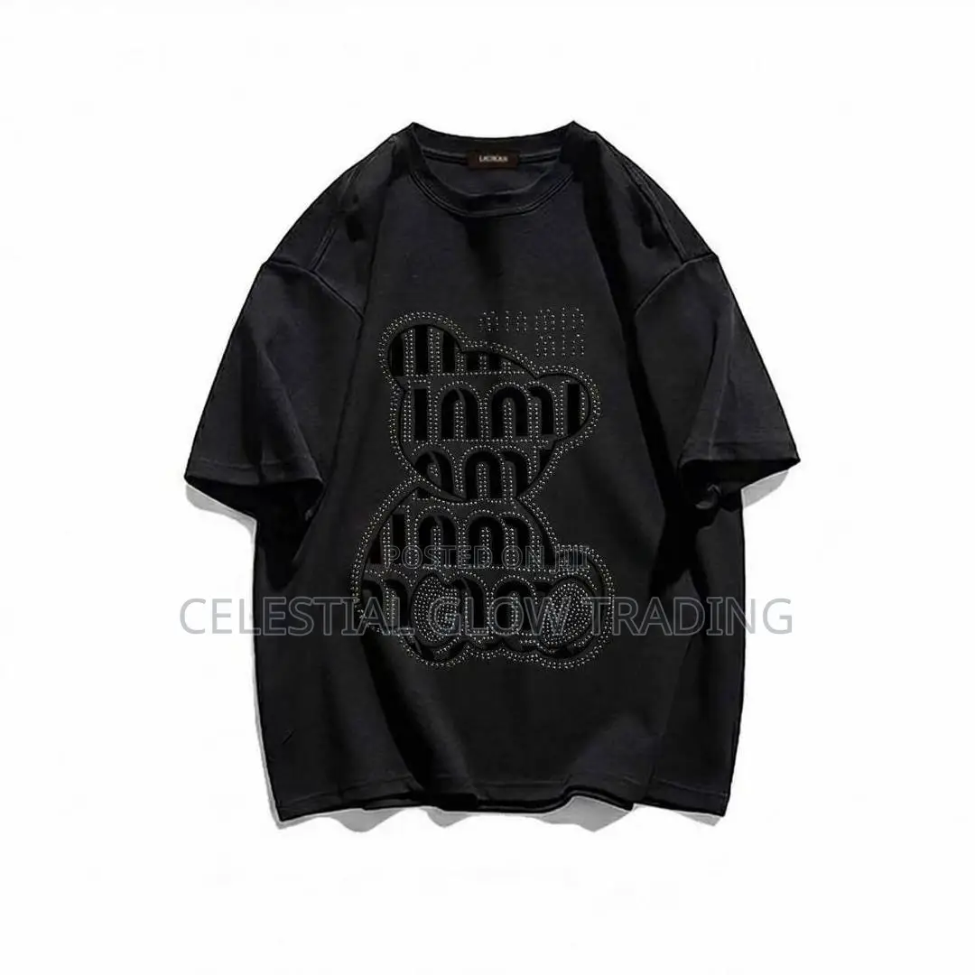Black Bear Rhinestone‐Style Print T‐Shirt – Oversized Casual Tee