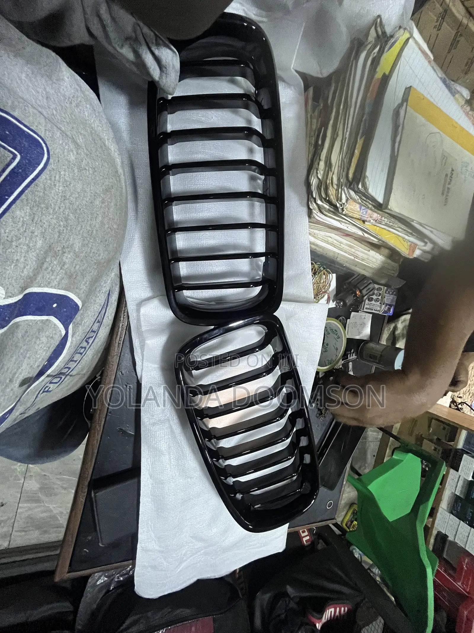 BMW F -30 Grill