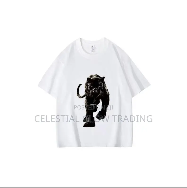 White Panther Graphic Print T‐Shirt – Casual Crew Neck Tee