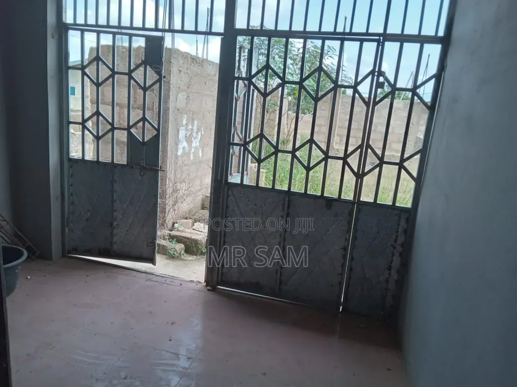 3bdrm House in Potsin Junction, Agona West Municipal for sale