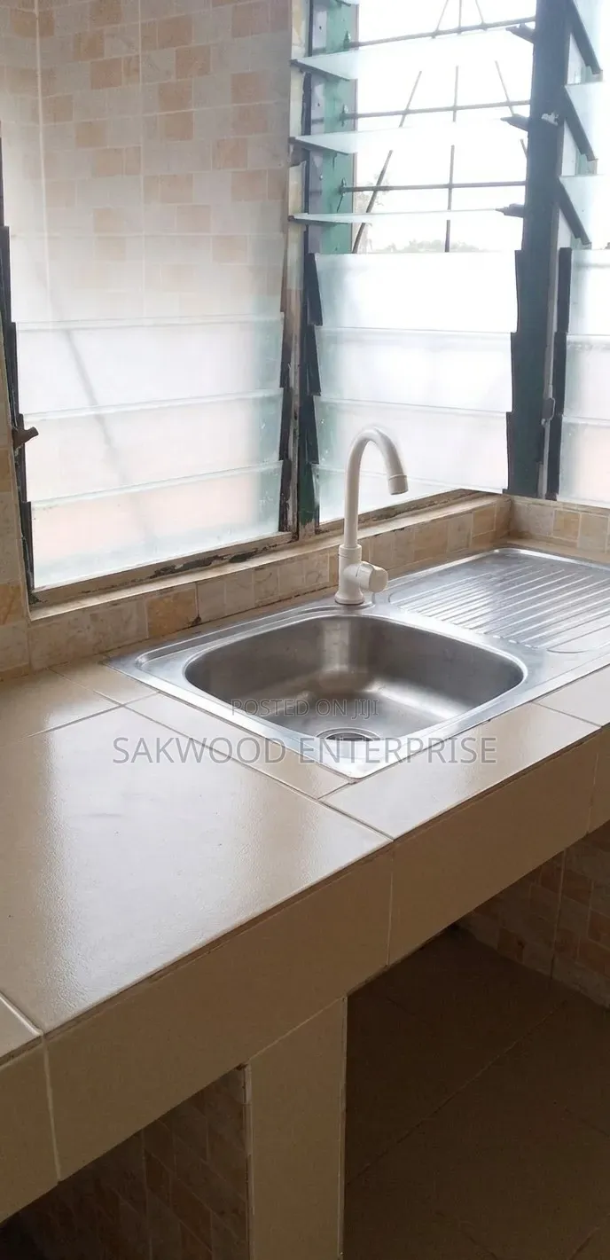 1bdrm Apartment in Sakwood Enterprise, Sasaabi for rent