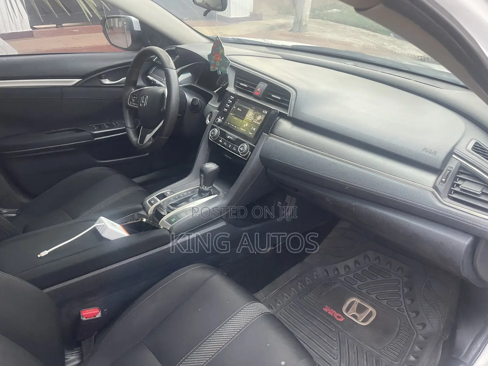 Honda Civic EX-L 4dr Sedan (1.5L 4cyl) 2017 White