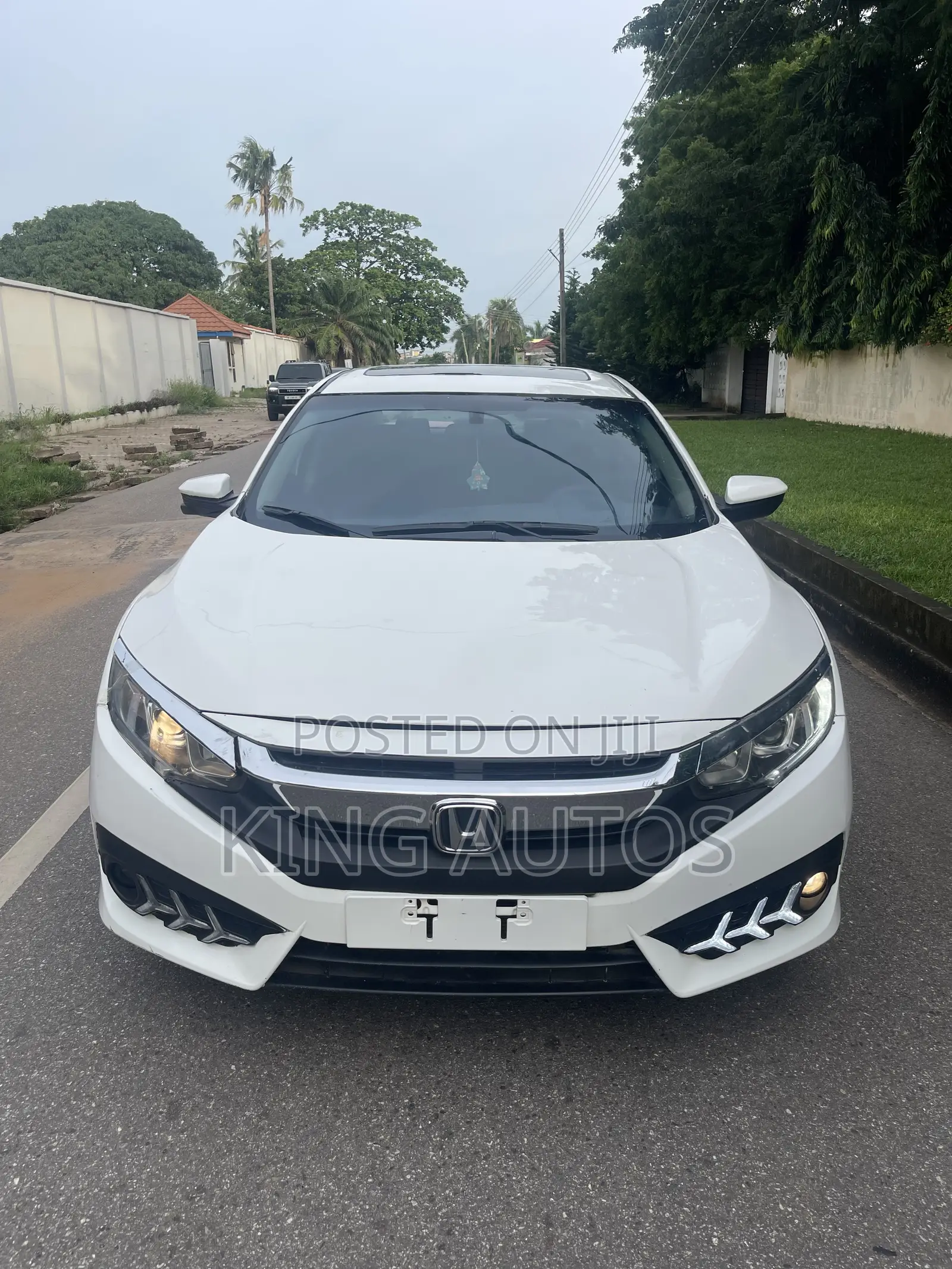 Honda Civic EX-L 4dr Sedan (1.5L 4cyl) 2017 White