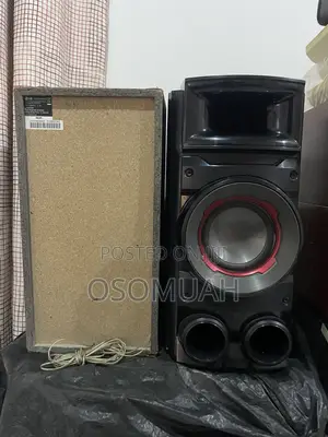 Lg Powerful Loudspeakers