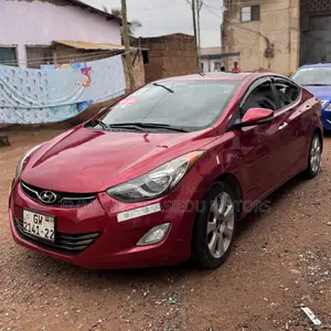 Hyundai Elantra Limited Sedan FWD (1.8L 4cyl 6A) 2013 Burgundy