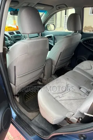 Toyota RAV4 2.5 4x4 2012 Blue