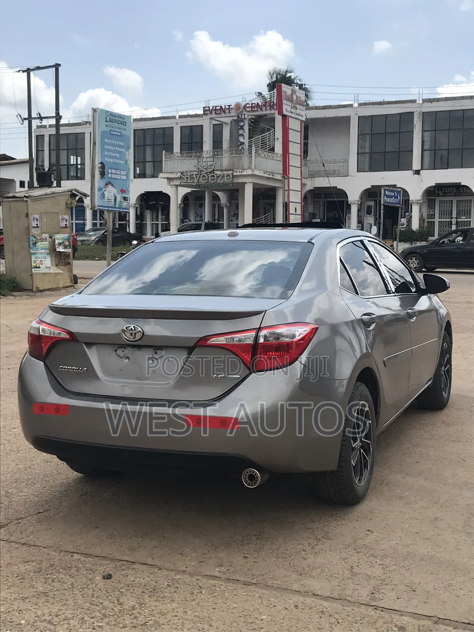 Toyota Corolla 2015 Gray