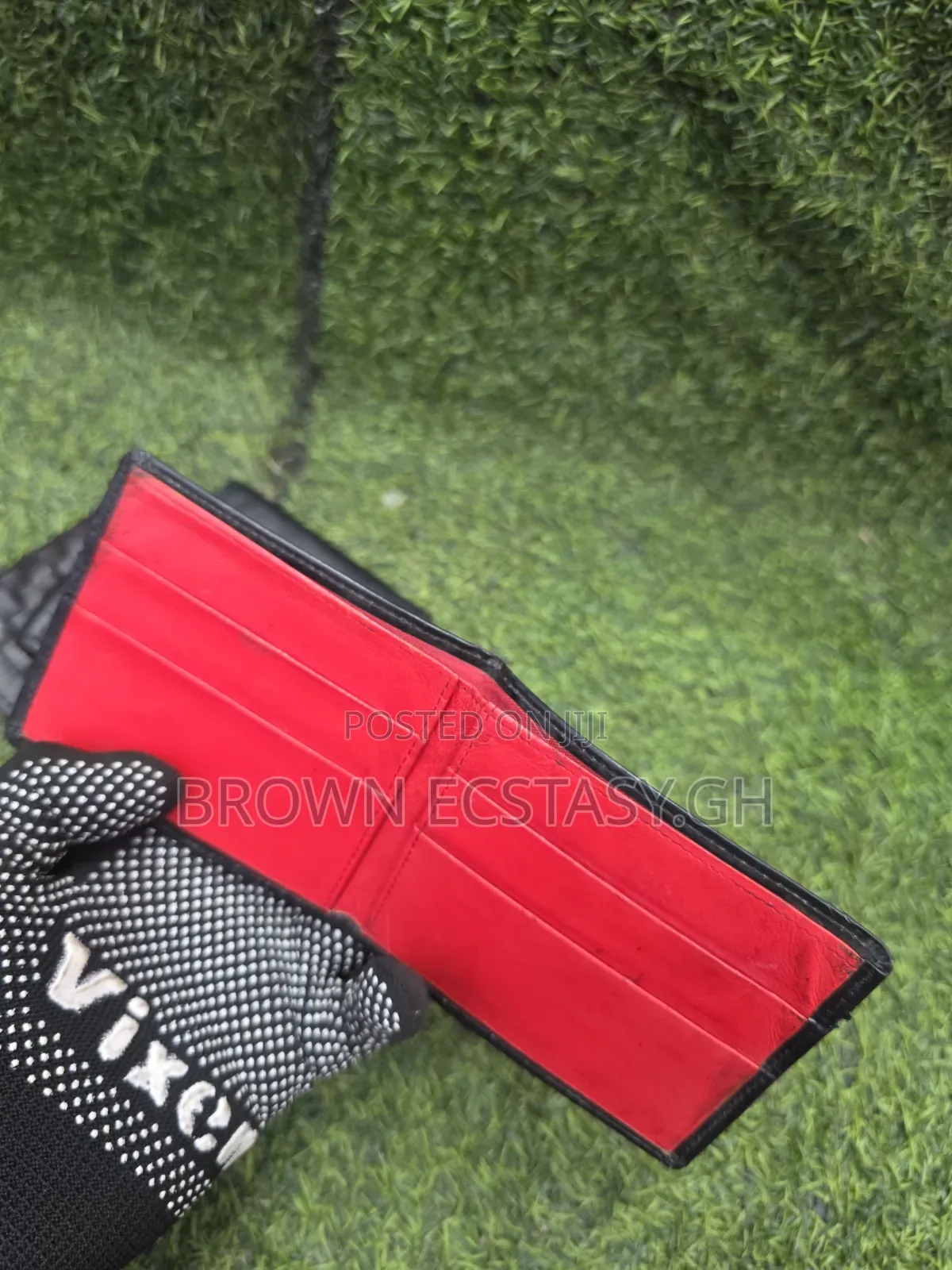 Compact Uk Used Wallets (Swipe for More Designs)