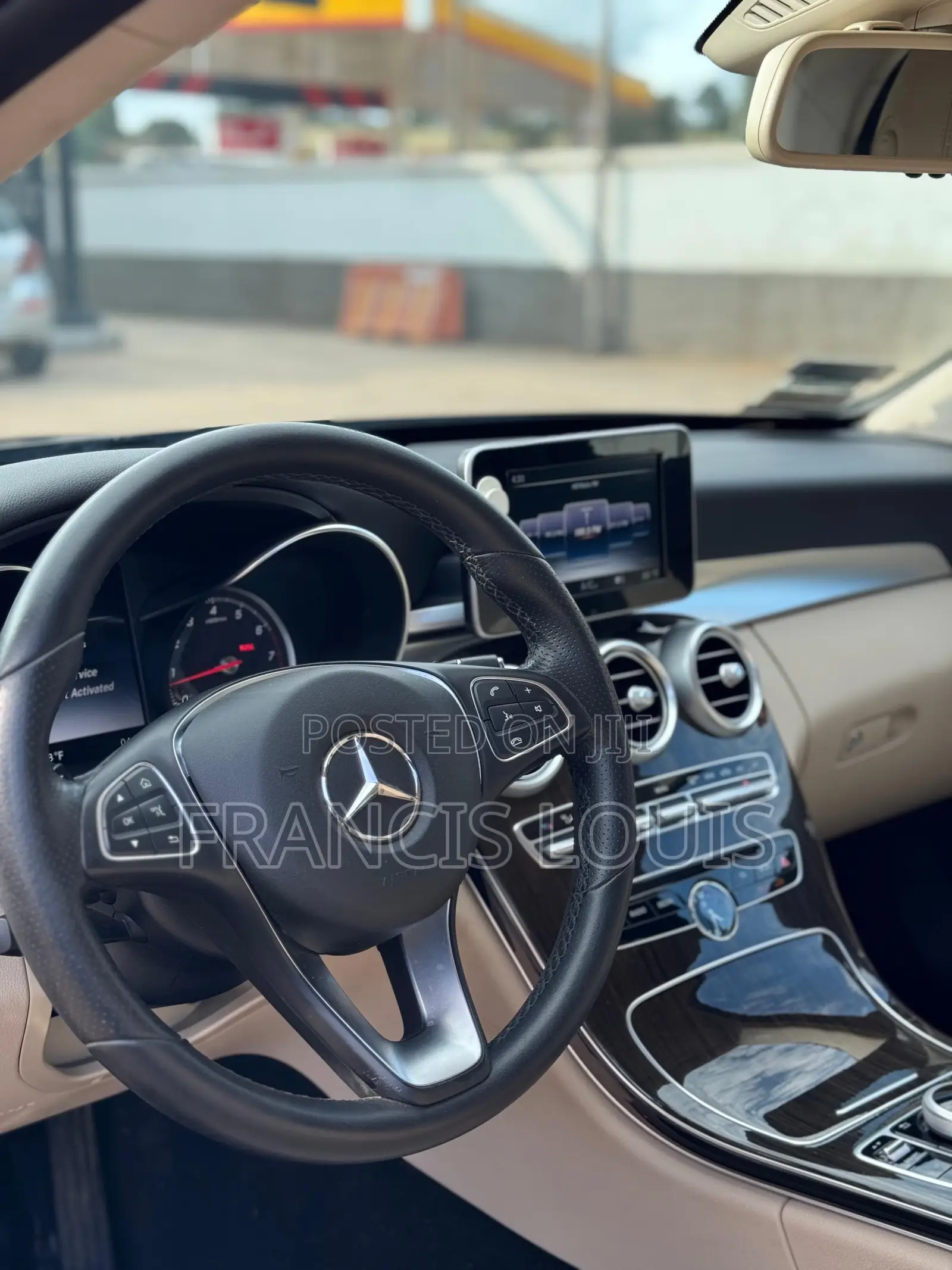 Mercedes-Benz C300 2017 Blue