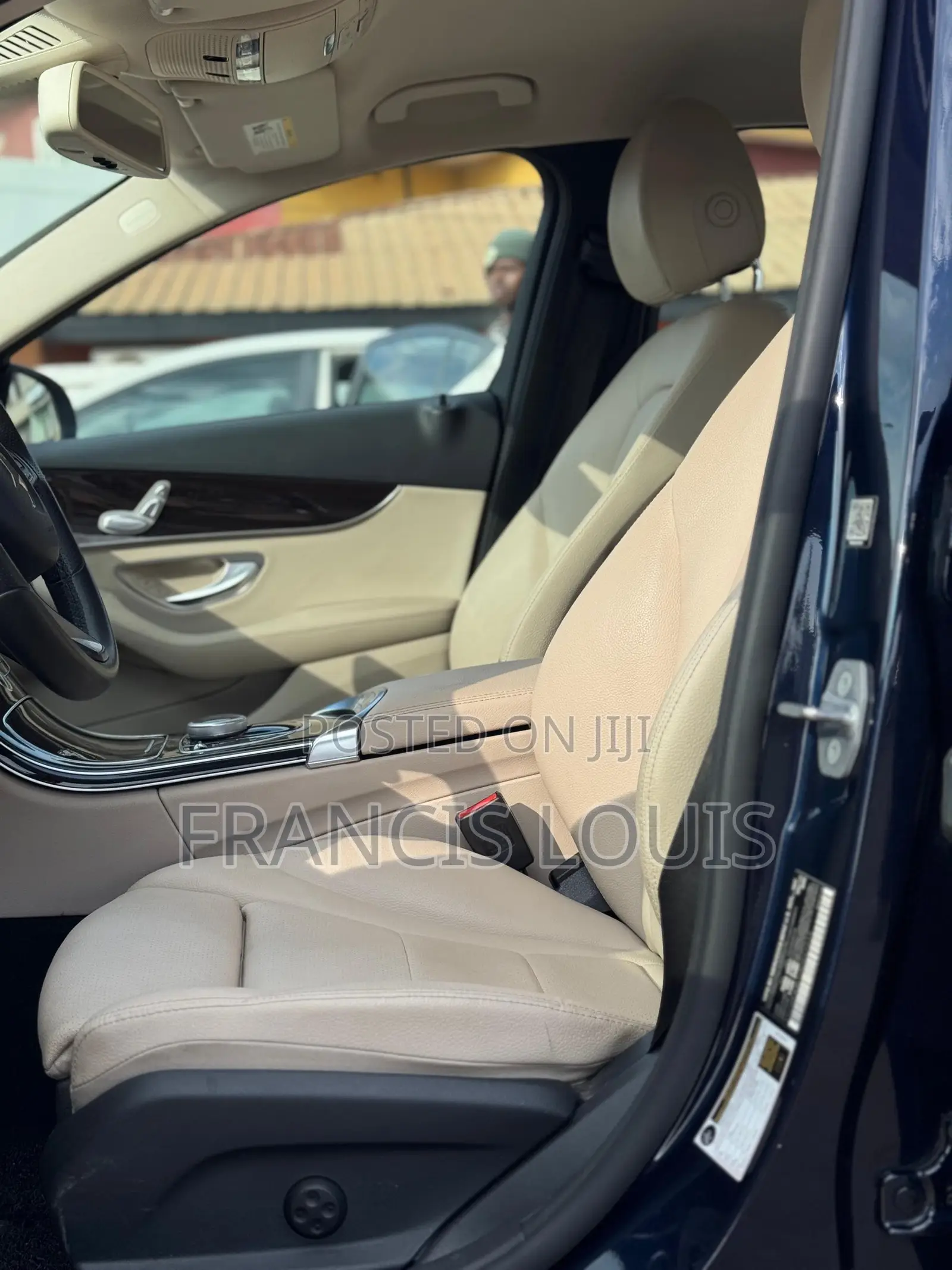 Mercedes-Benz C300 2017 Blue