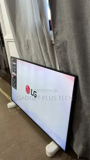 Home Used 2024 55” Lg Thinq Ai Smart Tv