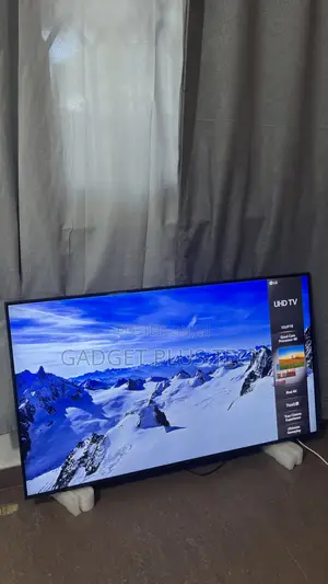 Home Used 2023 Lg 55” Thinq Ai Smart Tv