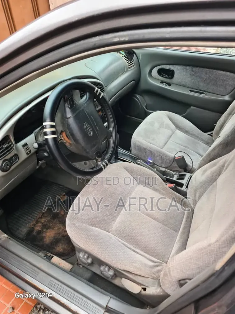 Kia Spectra 2004 Black
