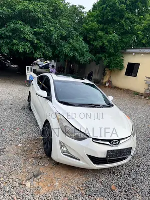 Hyundai Elantra Limited 4dr Sedan (1.8L 4cyl 6A) 2014 White