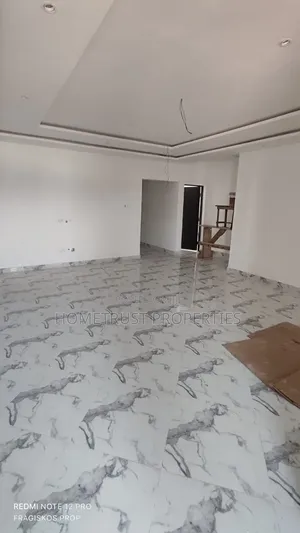 2bdrm Apartment in Lapaz Nyamekye, Nyanmekye for rent