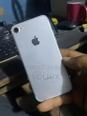 Apple iPhone 7 32 GB White