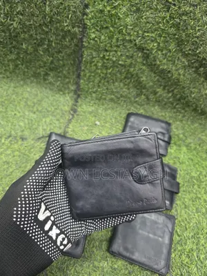 Bifold Buckle Leather Wallets (Uk Used)(Swipe For More Designs)