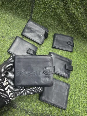 Bifold Buckle Leather Wallets (Uk Used)(Swipe For More Designs)