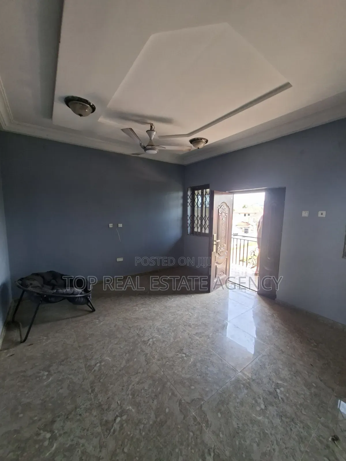 2bdrm Apartment in Golden Avenue, Ga East Municipal for rent