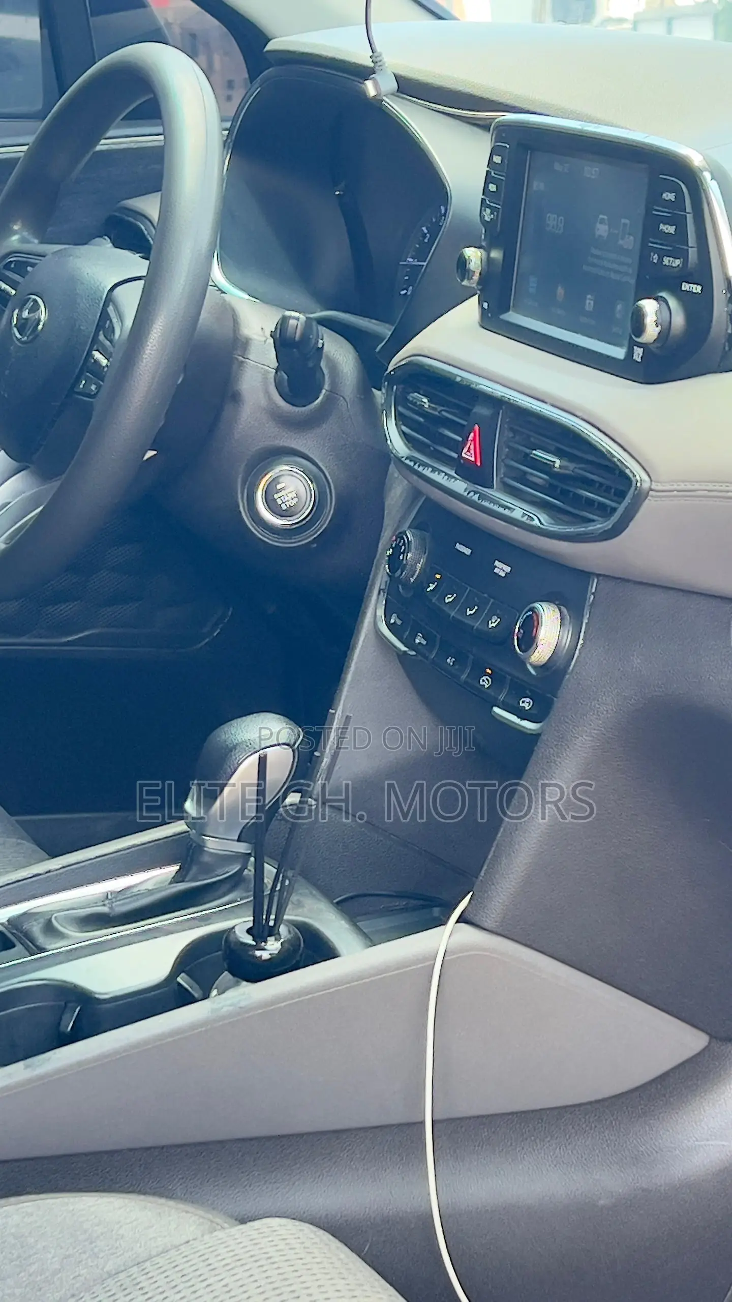 Hyundai Santa Fe 2019 Blue