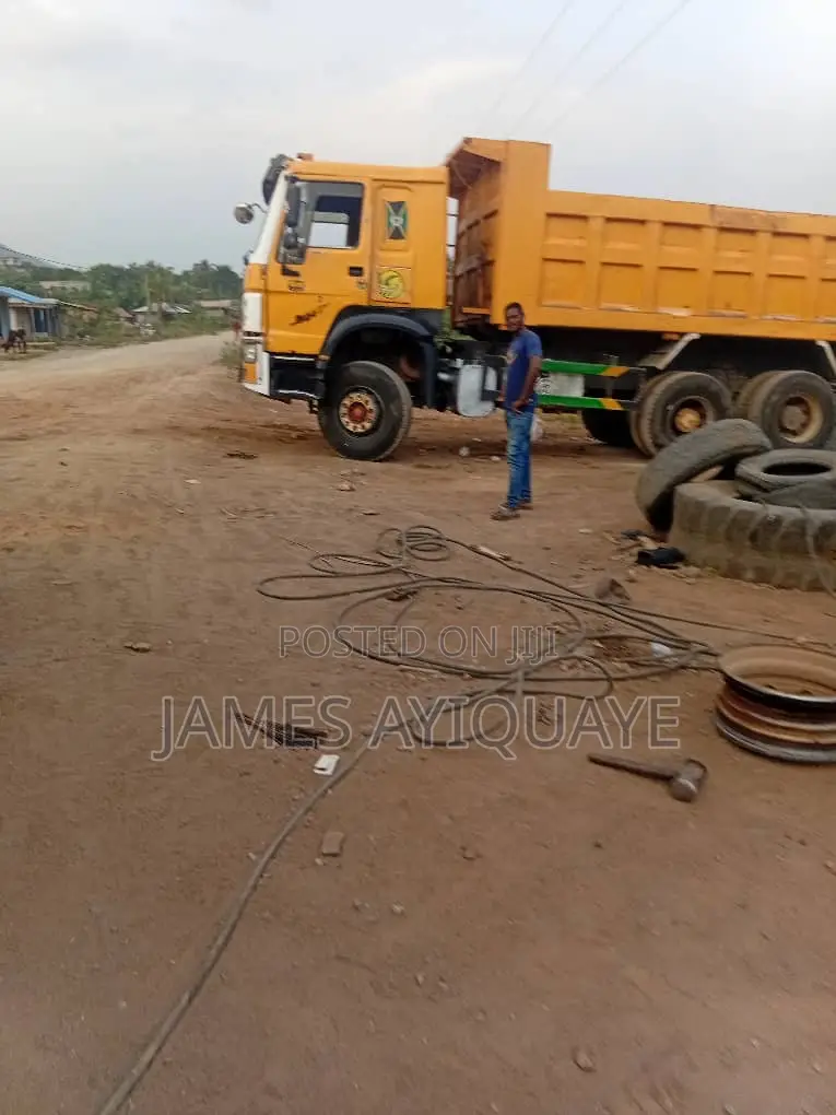 Howo Tipper Truck