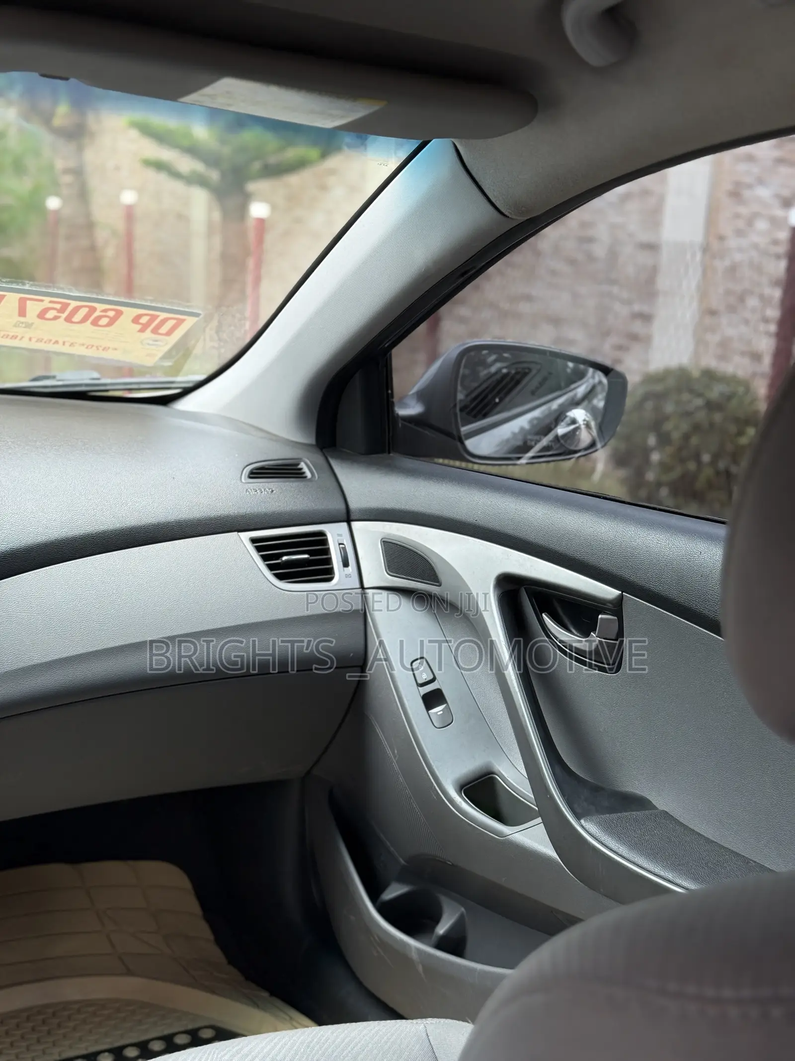 Hyundai Elantra GLS Sedan FWD (1.8L 4cyl 6A) 2013 Gray