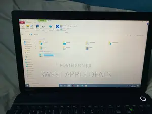 Laptop Toshiba 4GB AMD HDD 320GB
