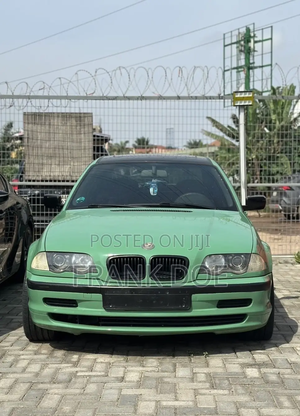 BMW 318i 2002 Green