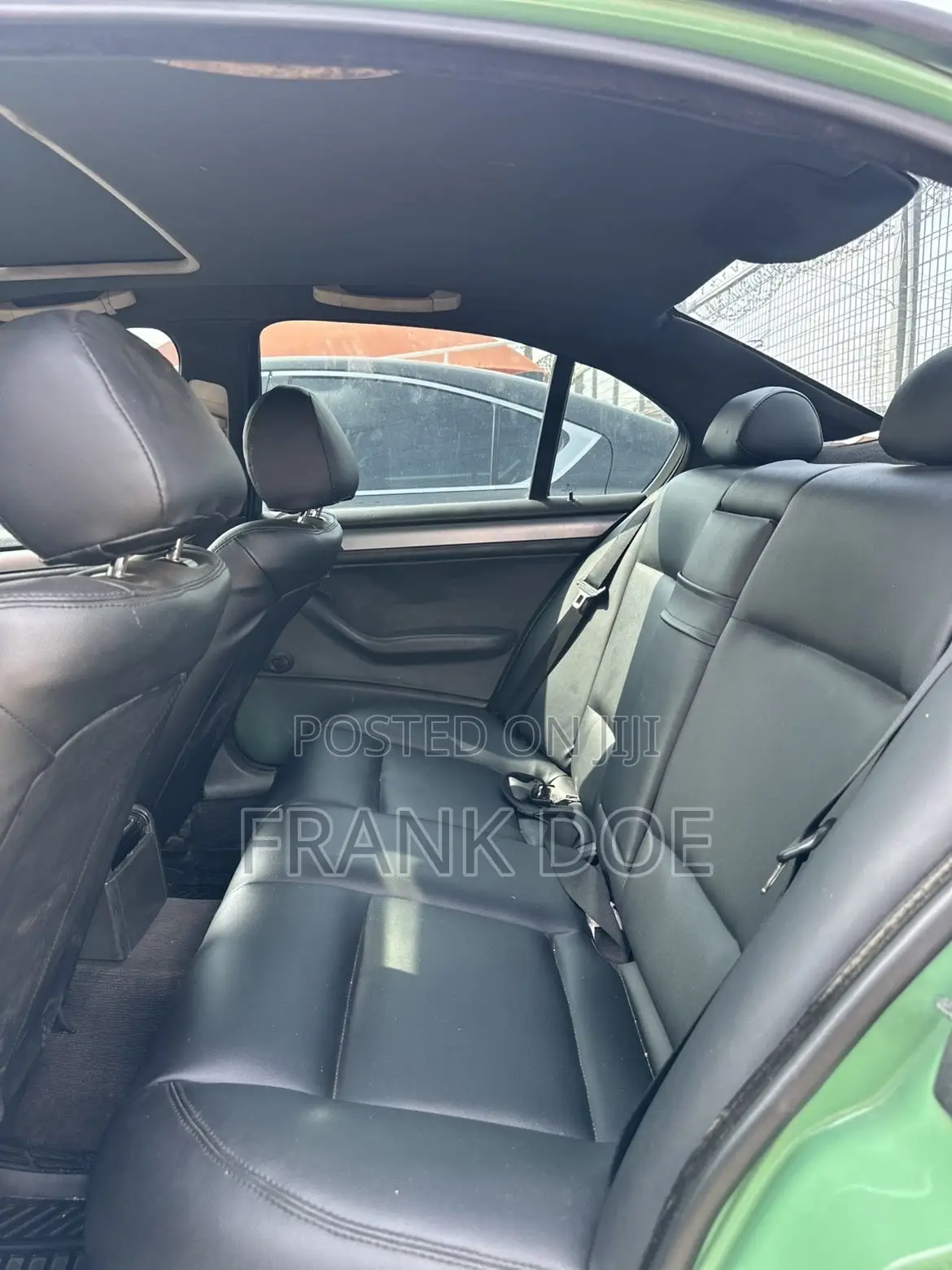 BMW 318i 2002 Green