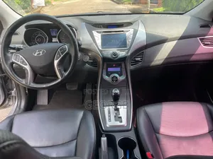 Hyundai Avante 2014 Gray