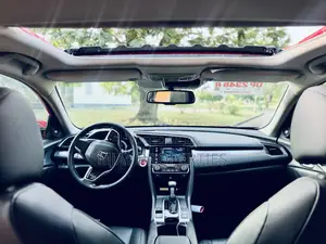 Honda Civic Touring Sedan 2018 Red