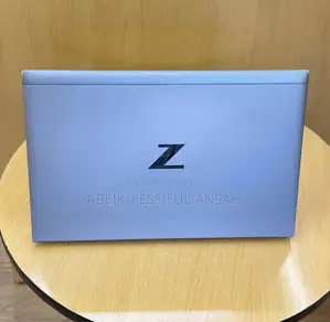 Laptop HP ZBook Firefly 14 G7 12GB Intel Core i5 SSD 256GB