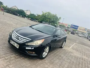 Hyundai Sonata 2013 Black