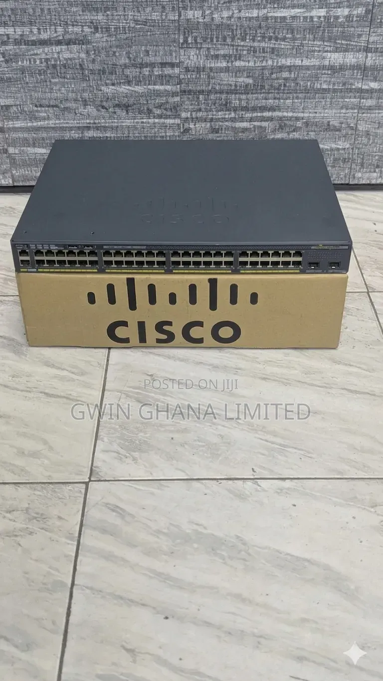 Refurbished Cisco Ws-C2960x-48lpd-L, 48x1ge Poe/2x10ge Sfp+/370w Poe.
