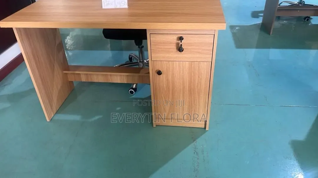 Compact Wooden Office Desk With Lockable Drawer Cabinet*