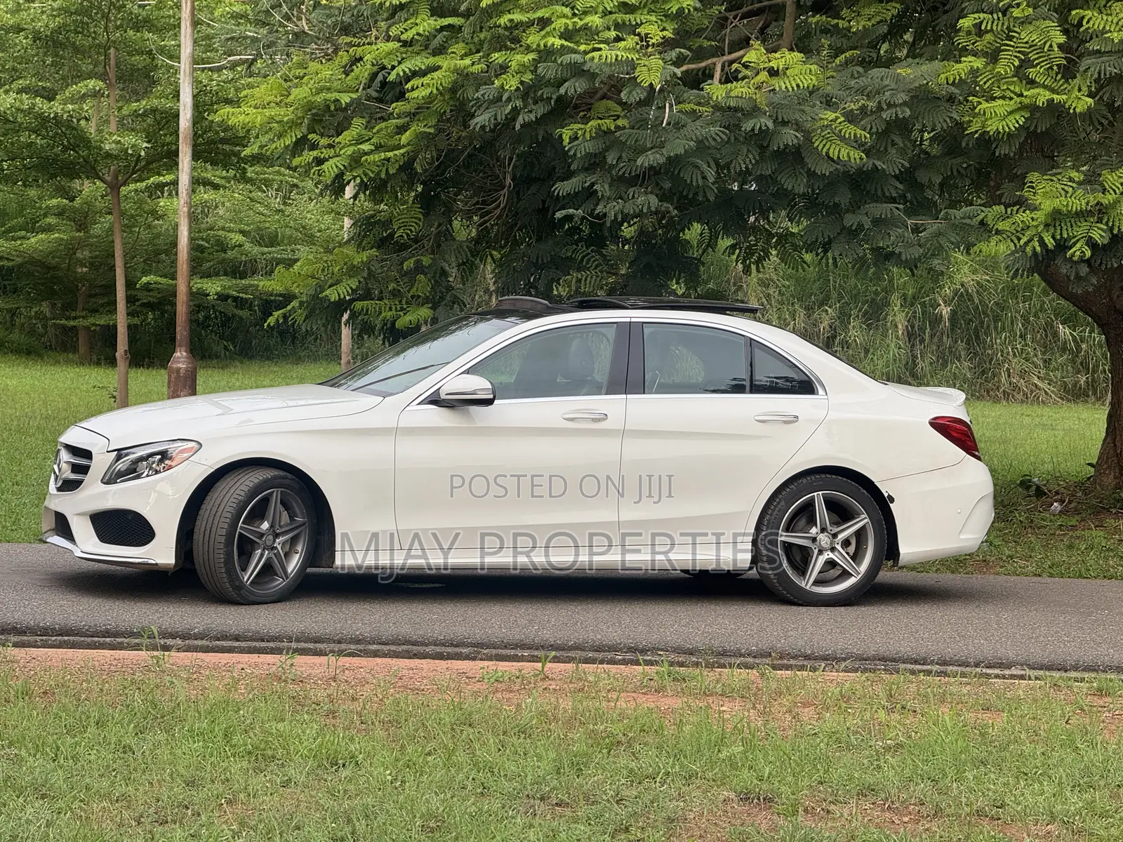 Mercedes-Benz C300 2016 White
