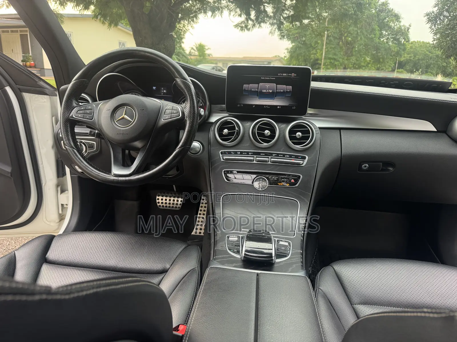 Mercedes-Benz C300 2016 White